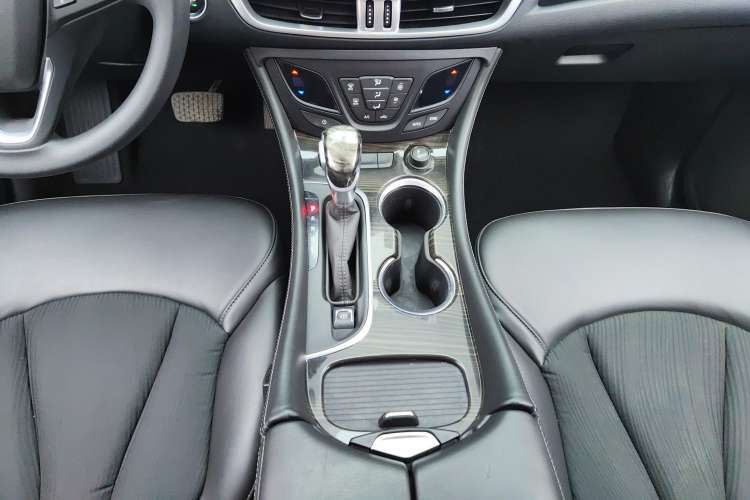 Used Buick Envision 2021 532T Two-Wheel-Drive Leading Version
