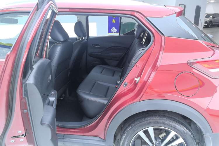 Used Nissan Kicks 2020 1.5L XV CVT Smart Connect Luxury Edition
