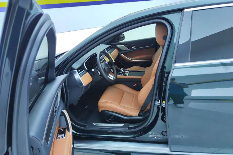 Used Jaguar XFL 2023 XFL 2.0T P250 Two-Wheel-Drive Elite Sport Edition
