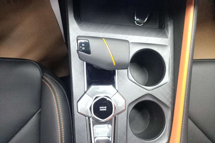 Used Changan UNI-V iDD 2023 Zhidian iDD 1.5T 113km Smart & Fun Version (Rapid Edition)
