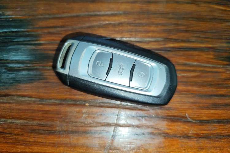 Used Geely Auto Emgrand X7 Sport 2016 1.8TD Automatic Smart Connectivity Version
