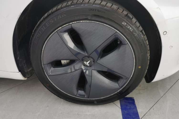 Used Tesla Model 3 2019 Standard Range Rear-Wheel Drive Upgraded Version (60 kWh)
