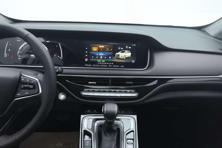 Used GAC Trumpchi M6 2023 PRO 270T DCT Luxury Edition