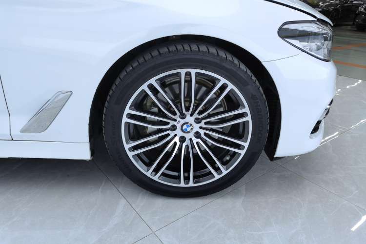 Used BMW 5 Series New Energy 2020 Mileage Upgrade Version 530Le Luxury Package