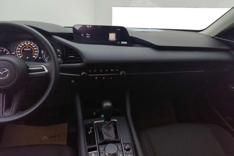 Used Mazda Mazda 3 Axela 2022 2.0L Automatic Zhiqing Edition
