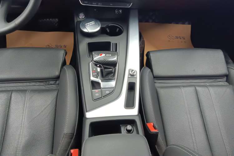 Used Audi A4L 2020 40 TFSI Fashion Dynamic Model
