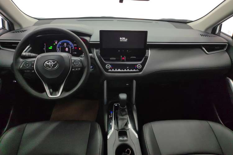 Used Toyota FRONTLANDER 2023 2.0L Smart Electric Hybrid Dual-Engine Leading Edition
