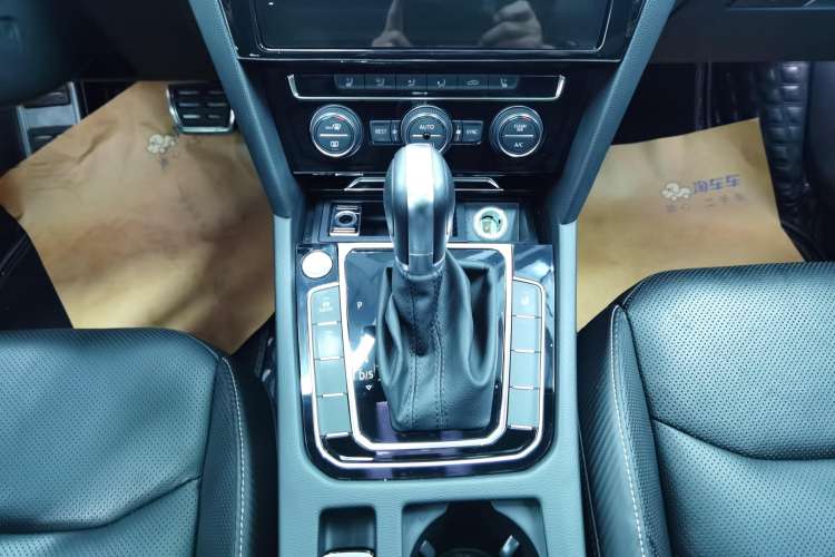 Used Volkswagen FAW-Volkswagen CC 2019 380TSI Glamour Edition China VI Standard
