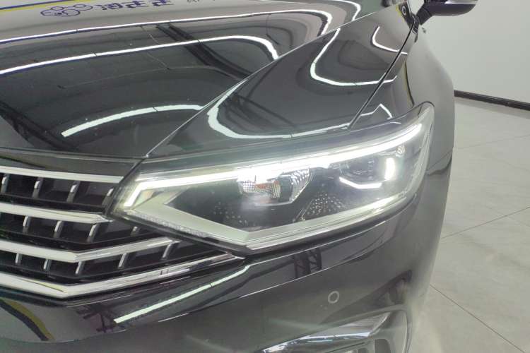 Used Volkswagen Magotan 2023 2 Million Units Commemorative Edition 330TSI DSG Luxury Version
