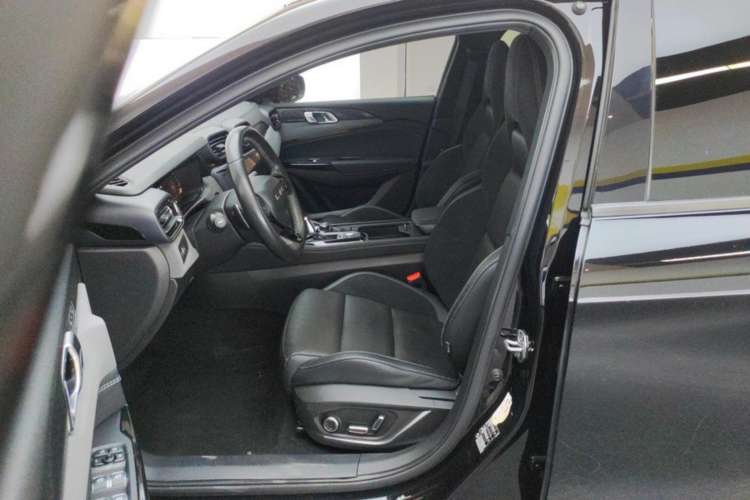 Used Lynk & Co 03 2022 2.0TD DCT JingPro
