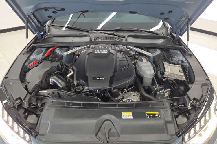 Used Audi A4L 2022 40 TFSI quattro RS Performance Package
