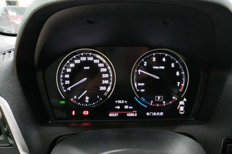 Used BMW 2 Series 2018 220i Sport Design Package