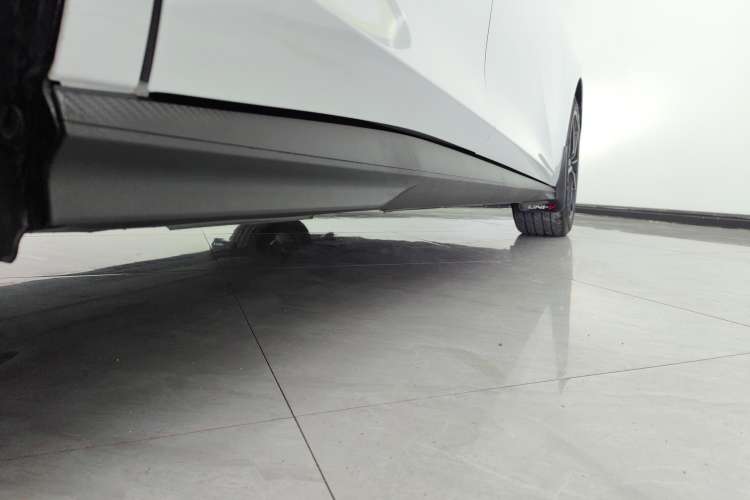 Used Changan UNI-V 2023 1.5T Prestige Model
