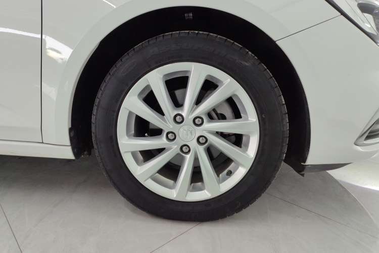 Used Buick Verano 2019 Sedan 15S Automatic Leading Model