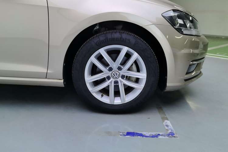 Used Volkswagen Golf 2019 200TSI DSG Comfort & Ambition Edition China VI Standard