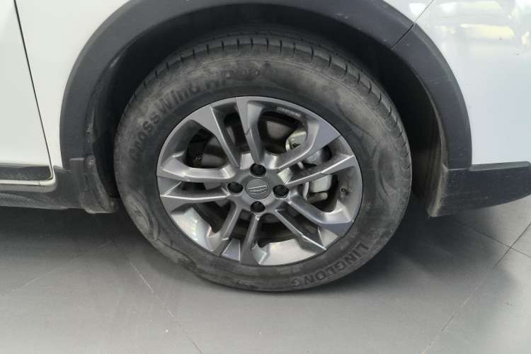 Used Geely Auto Vision X3 2020 1.5L CVT Luxury Model
