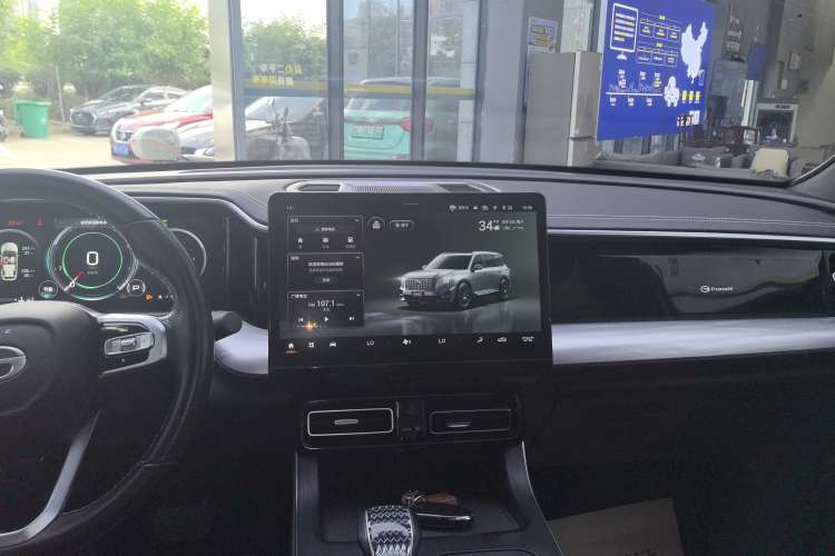 Used GAC Trumpchi GS8 2022 Flagship Series 2.0 TGDI Four-Wheel Drive Luxury Smart Connectivity Version (7 Seats)
