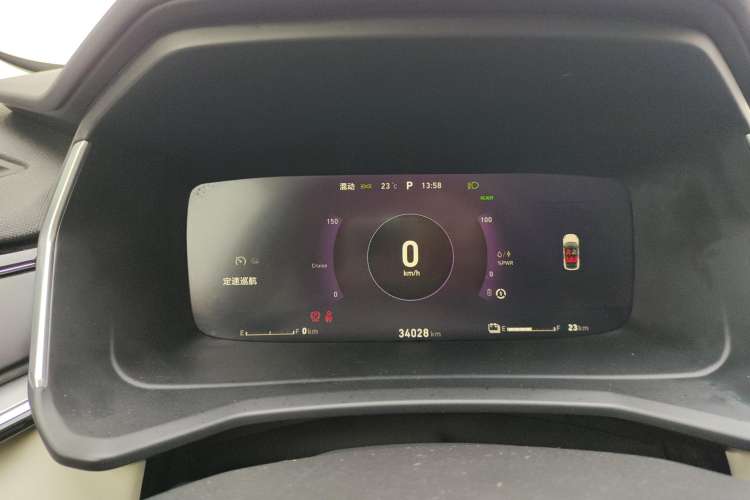 Used Lynk & Co 06 EM-P 2022 PHEV 84 km Range Pro Version
