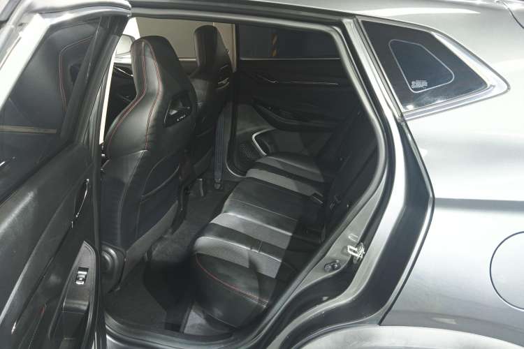 Used Oshan X5 2021 Revised Version 1.5T DCT Luxury Edition
