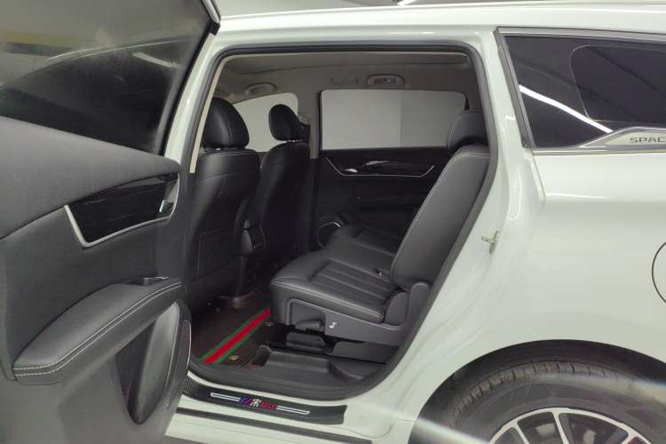 Used BYD Song MAX 2017 1.5T Automatic Smart Connect Elite 7-Seater
