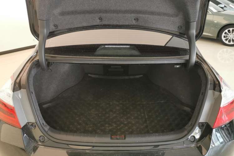 Used Honda Accord 2015 2.0L LX Comfort Edition