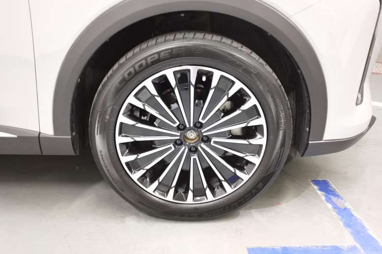 Used  Stellar C-DM 2024 1.5T Long-Range Pro
