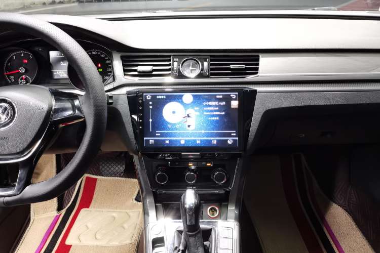 Used Volkswagen Passat 2017 280TSI DSG Luxury Edition
