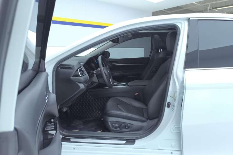 Used Toyota Camry 2021 2.5G Luxury Edition