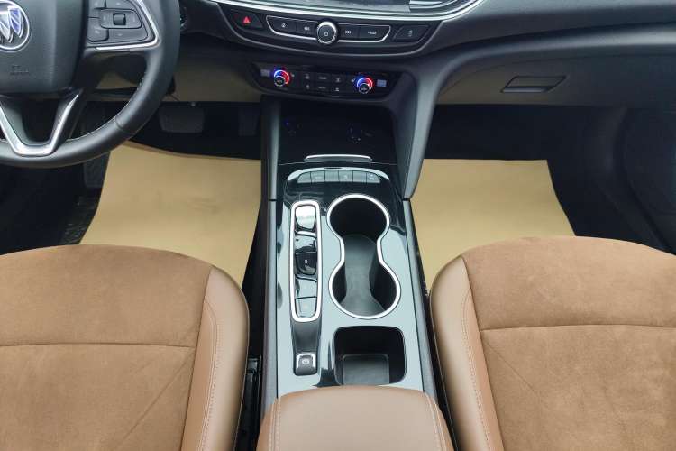 Used Buick Regal 2020 552T Luxury Version
