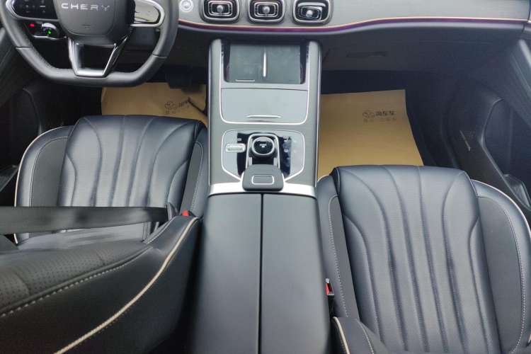 Used Chery Tiggo 9 2023 2.0T Dual-Clutch Two-Wheel Drive Luxury Edition 5 Seats
