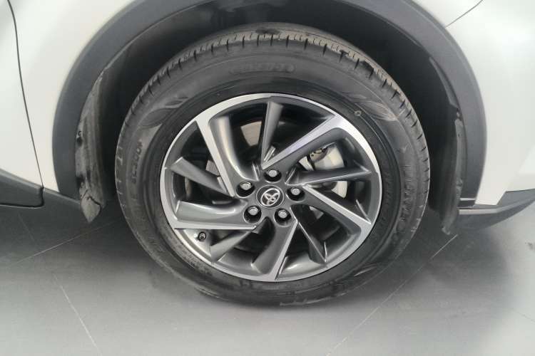 Used Toyota C-HR 2021 2.0L Luxury Edition
