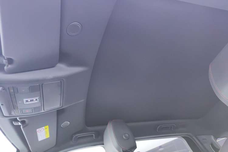 Used Land Rover Discovery Sport 2022 249 PS R-Dynamic S Performance Edition 5 Seats
