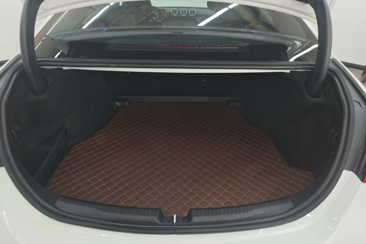 Used Mercedes-Benz C-Class 2023 Revised C 200 L Sport Edition
