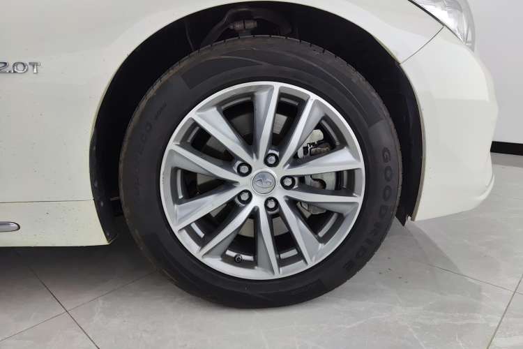 Used Infiniti Q50L 2022 2.0T Comfort Edition
