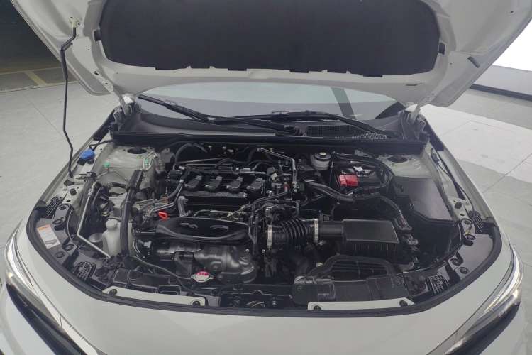 Used Honda Civic 2023 240TURBO CVT Dynamic · Center Stage Special Edition
