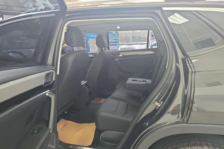 Used Volkswagen Tayron 2021 330TSI Two-Wheel Drive Luxury Smart Connectivity Version
