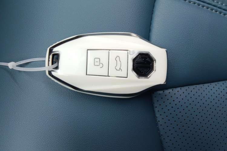 Used MG 7 2023 1.5T DCT Luxurious Supreme Edition
