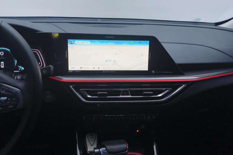 Used Oshan X5 2021 1.5T DCT Prestige Edition
