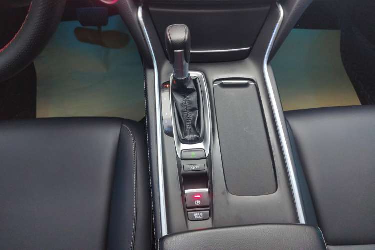 Used Honda Inspire 2019 260TURBO Elegant Edition China VI Emission Standard
