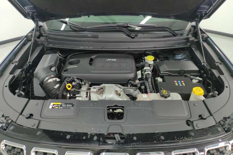 Used  Grand Commander 2022 2.0T Two-Wheel Drive Elite Version