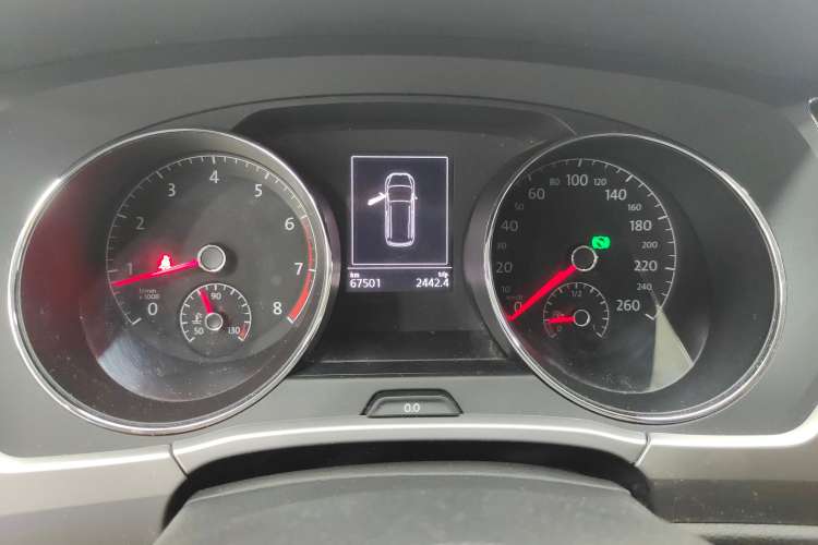 Used Volkswagen Touran 2016 Touran L 280TSI DSG Style Edition
