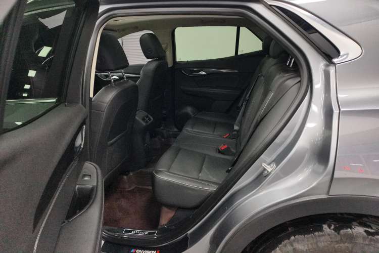 Used Buick Envision 2022 Facelift Encore S 552T Two-Wheel-Drive Luxury Model
