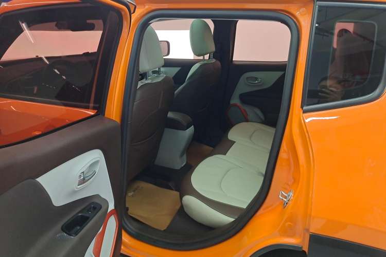 Used  Renegade 2017 180T Automatic Jingneng Edition
