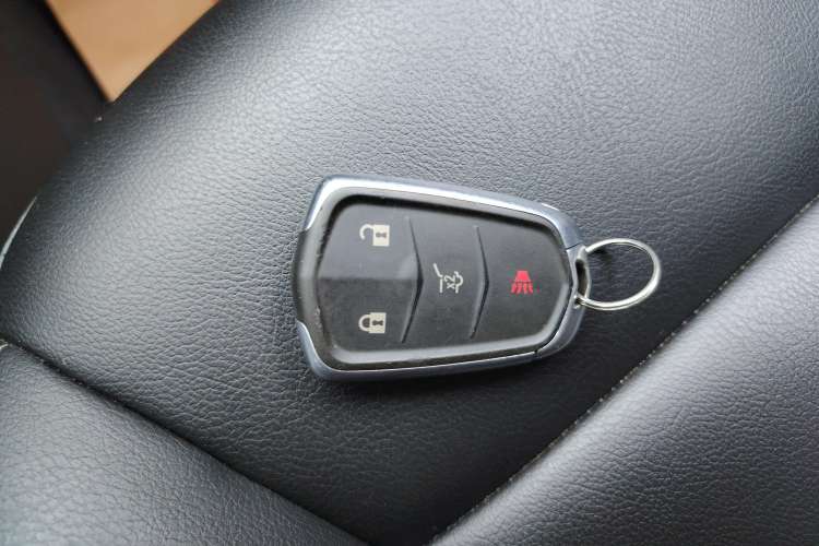 Used Cadillac XT4 2018 28T Two-Wheel Drive Leading Version
