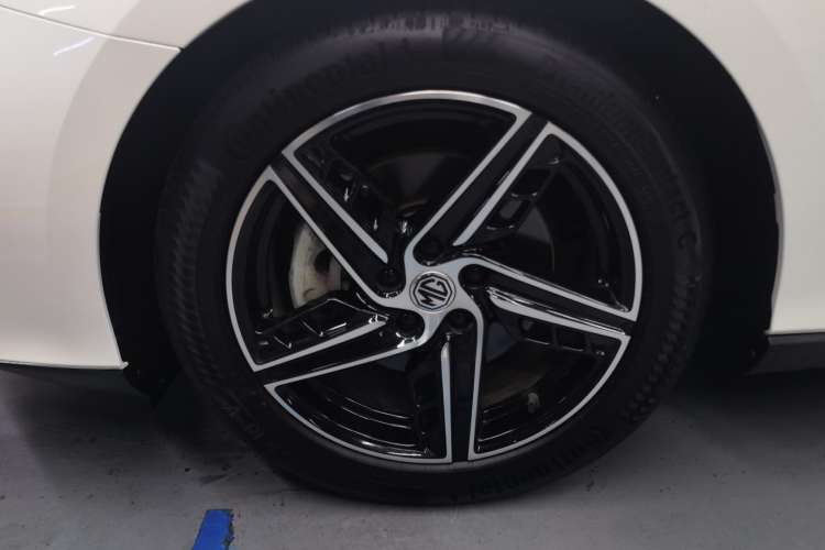 Used MG 7 2023 1.5T DCT Luxurious Supreme Edition
