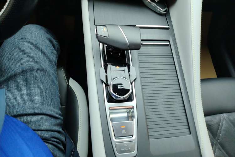 Used Changan CS75 PLUS 2023 3rd Generation 1.5T Automatic Prestige Model
