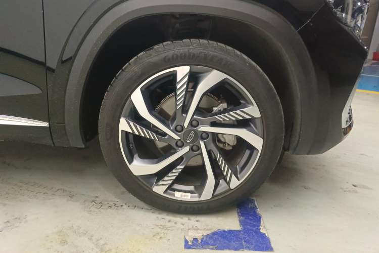 Used Geely Auto Monjaro L 2023 2.0TD High-Power Automatic Two-Wheel Drive Flagship Version
