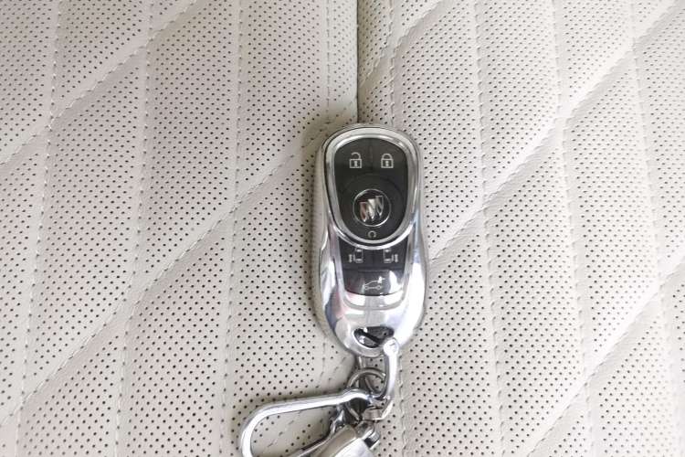 Used Buick GL8 2023 ES Lu Zun Luxury Model
