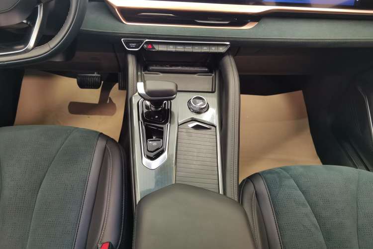 Used Geely Auto Monjaro L 2021 2.0TD DCT EVO Two-Wheel Drive Smart Luxury Version
