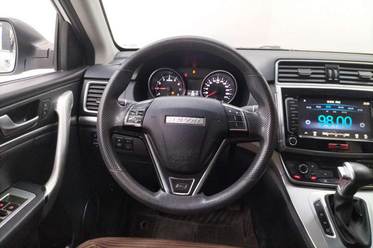 Used Haval M6 2019 1.5T DCT Two-Wheel Drive Value Edition China VI Standard
